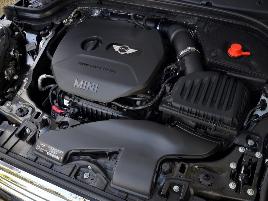  Mini Cooper 2014 года  (US) (фото 21 из 30)